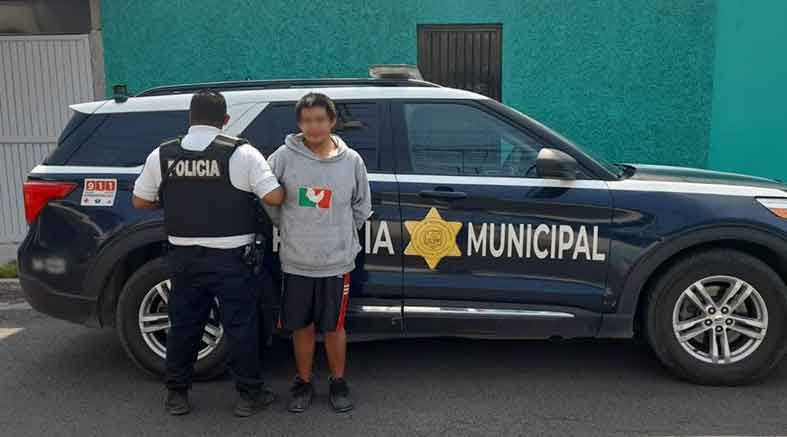 Policías