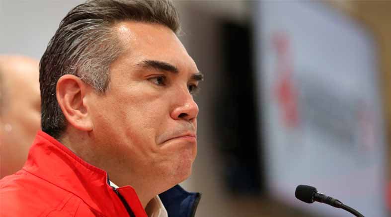 Alito Moreno eleva línea de crédito del PRI