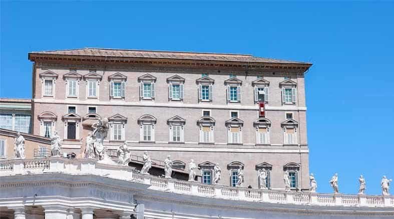 Apostólico