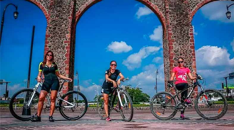 en bici
