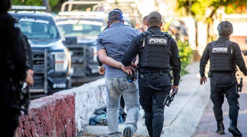 Policía